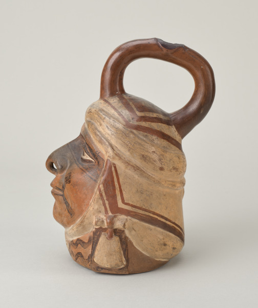 Portrait head bottle - Image 30