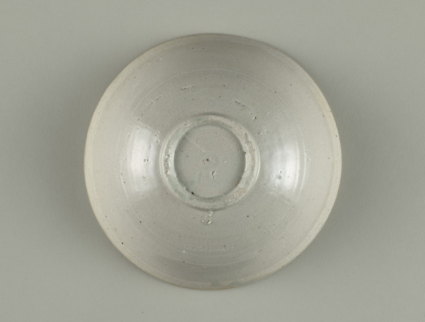 Bowl Decorated with Molded and Applied Leaves and Flowers - Image 4