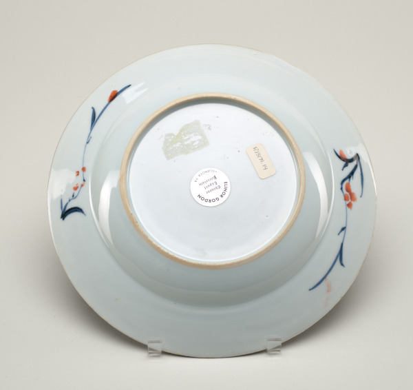 Dutch Market Plate Decorated with a Foreign Couple Walking in a Garden - Image 2