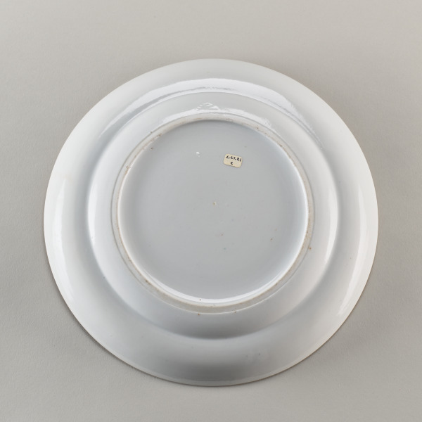 Plate Decorated with with Fitzhugh Pattern - Image 2