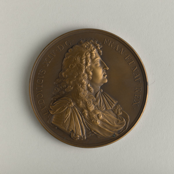 "CAPTURE OF TOURNAI AND COURTRAI" MEDAL