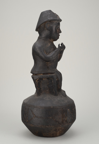 Vessel with Human Figure - Image 3