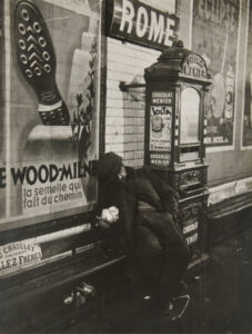 Metro Station, Rue de Rome