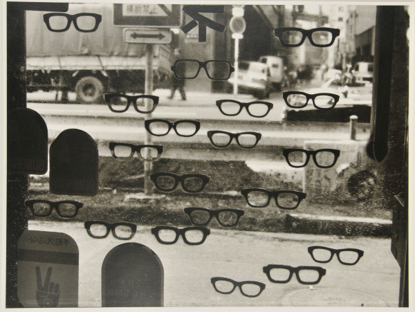 Glasses, Tokyo - Image 3