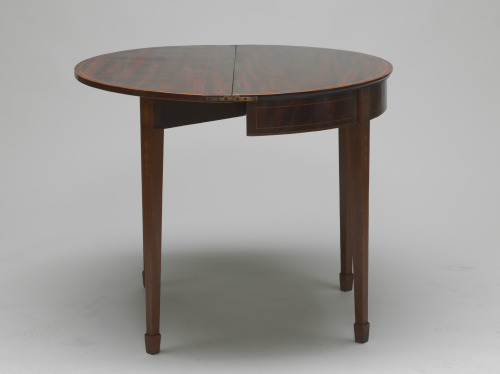 Card Table - Image 8