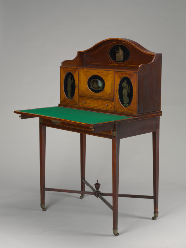 Lady’s Writing Desk - Image 22