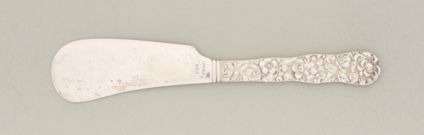 “Chrysanthemum” Butter Spreader - Image 2