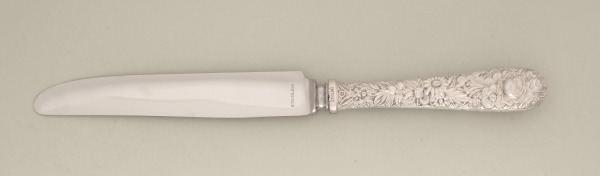 “Repousse” Dinner Knife - Image 3