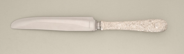 “Repousse” Dinner Knife - Image 4