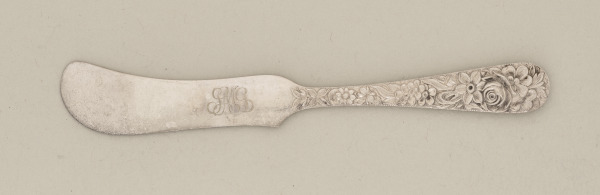 “Repousse” Butter Spreader