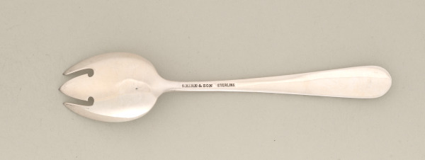 “Repousse” Ice Cream Fork - Image 2