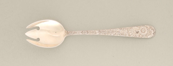"REPOUSSE" ICE CREAM FORK
