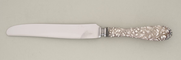 “Chrysanthemum” Dinner Knife - Image 4