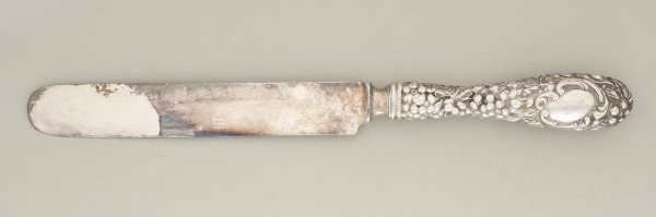 “Chrysanthemum” Dessert Knife - Image 5