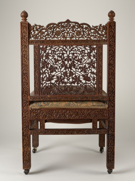 Slipper Chair - Image 6