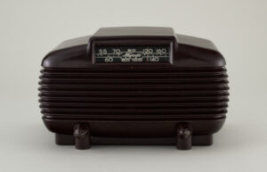 ‘Mighty Monarch of the Air’ Table Radio