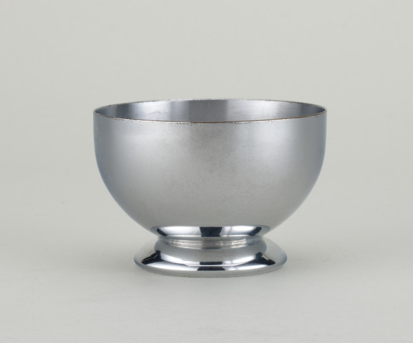 “Gaiety” Cup - Image 12