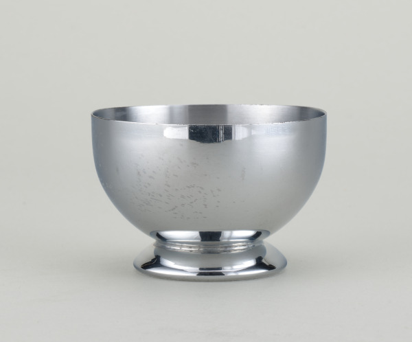 “Gaiety” Cup - Image 13