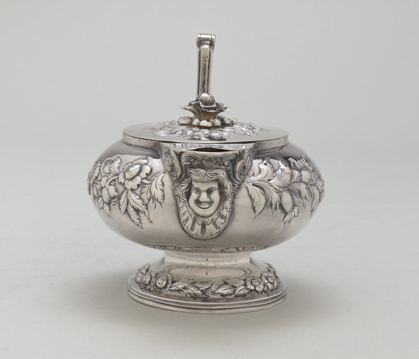 Covered Pitcher - Image 16