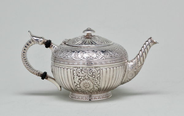 Teapot - Image 5