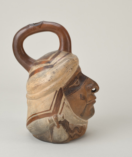Portrait head bottle - Image 18