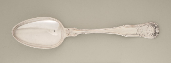 "KING PATTERN" TABLESPOON