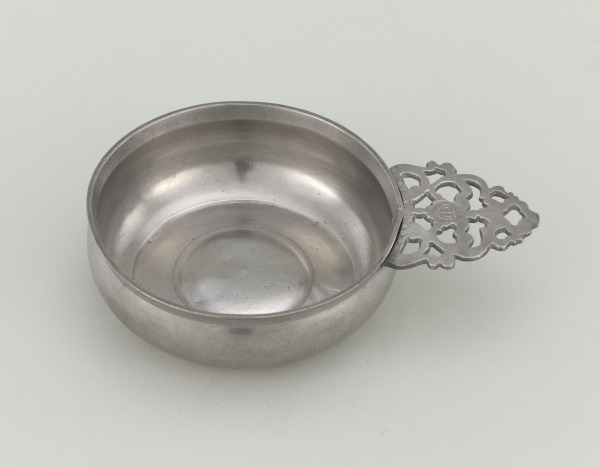 Porringer