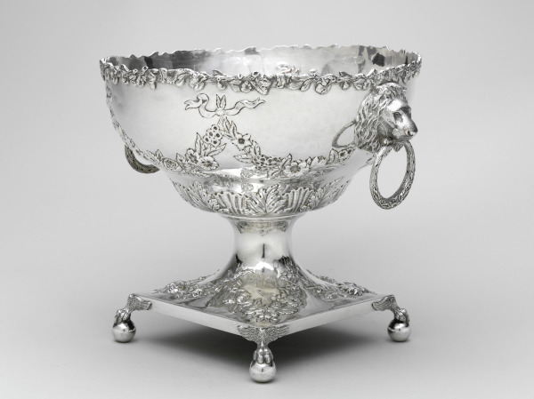 Punch Bowl - Image 18