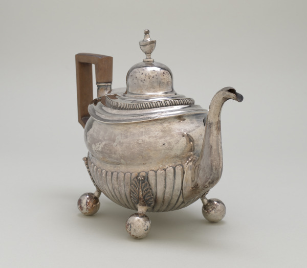 Teapot - Image 14