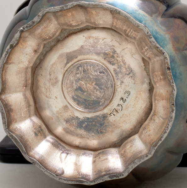 Cream Pitcher - Image 11