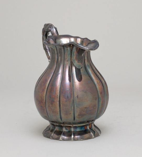 Cream Pitcher - Image 3