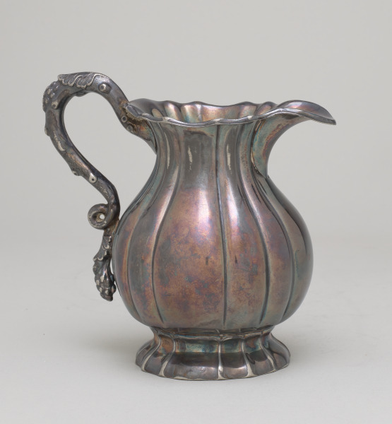 Cream Pitcher - Image 13