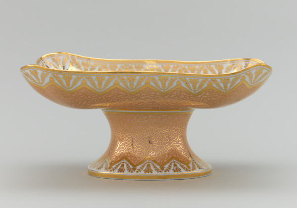 Centerpiece: View of Worcester, Showing Cathedral and Factory, in Front of Weir - Image 4