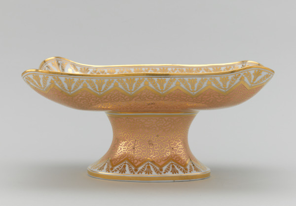 Centerpiece: View of Worcester, Showing Cathedral and Factory, in Front of Weir - Image 6