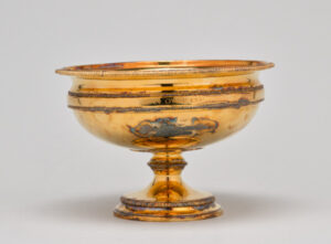 “Man O’War Cup” Trophy