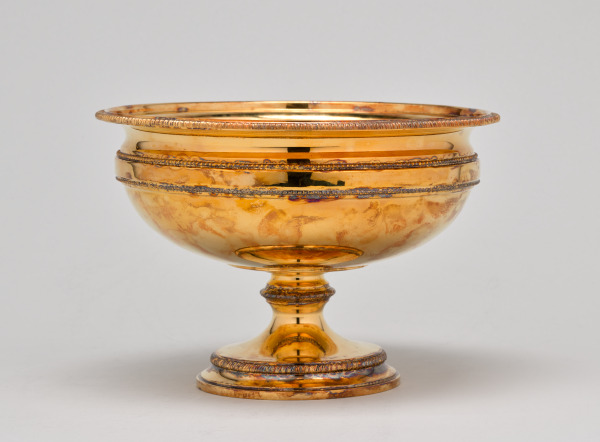 “Man O’War Cup” Trophy - Image 8