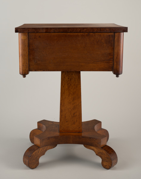 Sewing Table - Image 5