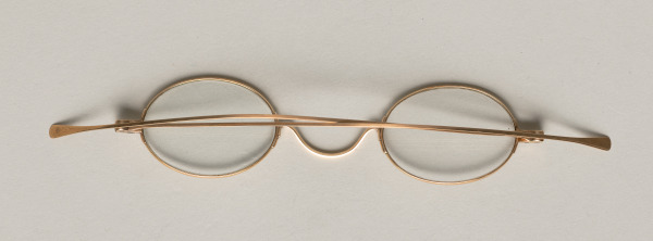 Spectacles or Eyeglasses with Case - Image 5