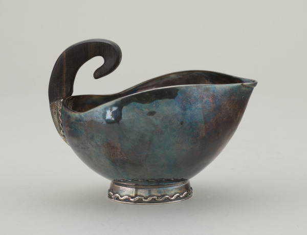 Cream Pitcher - Image 4