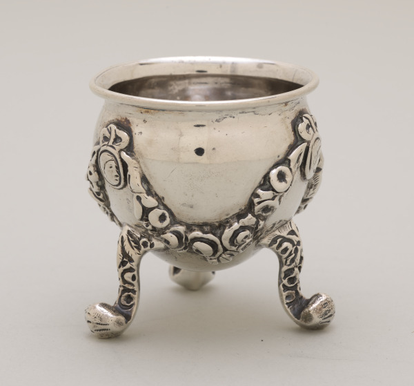 Salt Cellar - Image 11