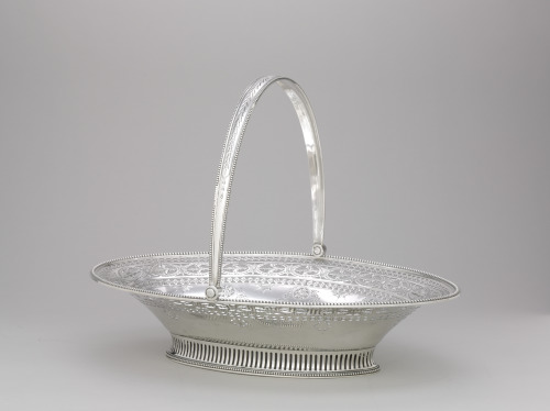 Bread (or Cake) Basket - Image 3