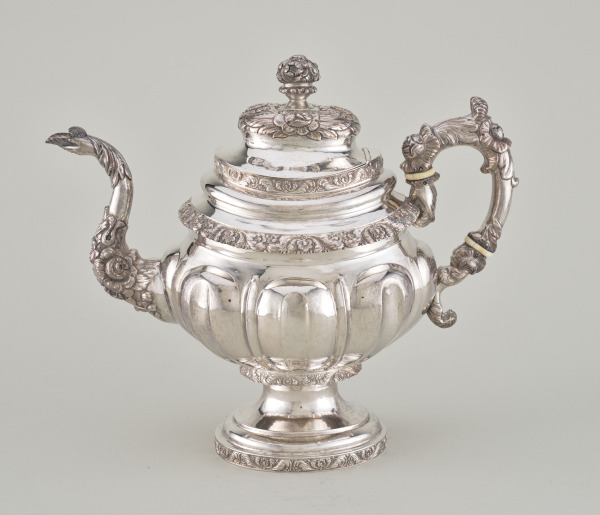 Teapot - Image 4