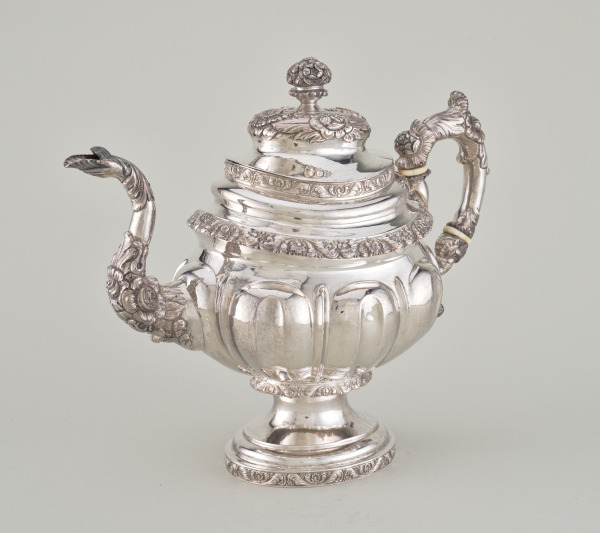 Teapot - Image 3