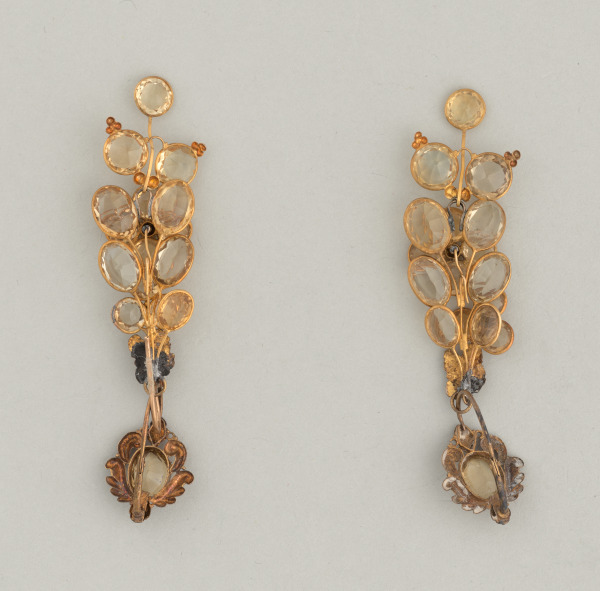 Earrings - Image 4