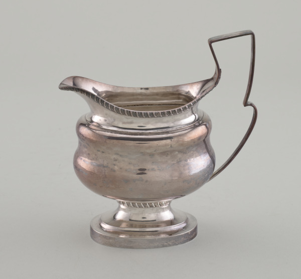Cream Pitcher - Image 3