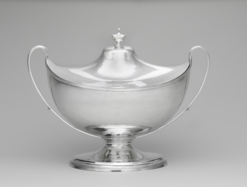 Soup Tureen - Image 25