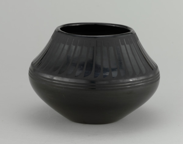 Blackware vessel - Image 7