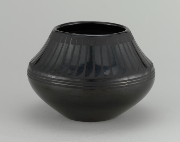 Blackware vessel - Image 12