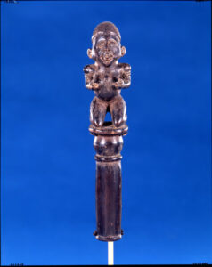 Fly Whisk Finial (Nsesa)