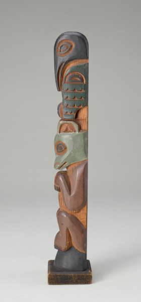 Totem Pole Model - Image 4